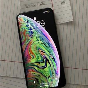 IPhone Xs Max (Cracked)